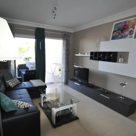Appartement Pool Meerblick